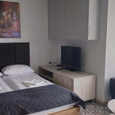 Ladny Apartament W Centrum Krakowa Z Tarasem. Buitenkant foto